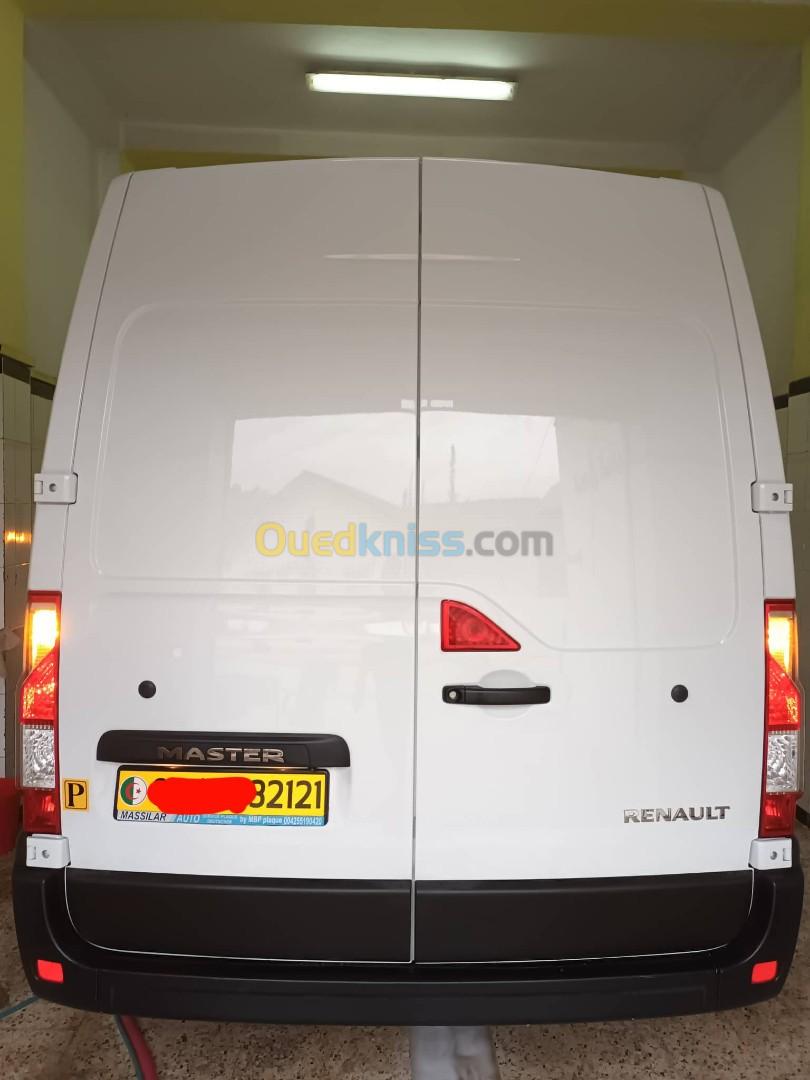 Renault Master 2 panneaux 2021