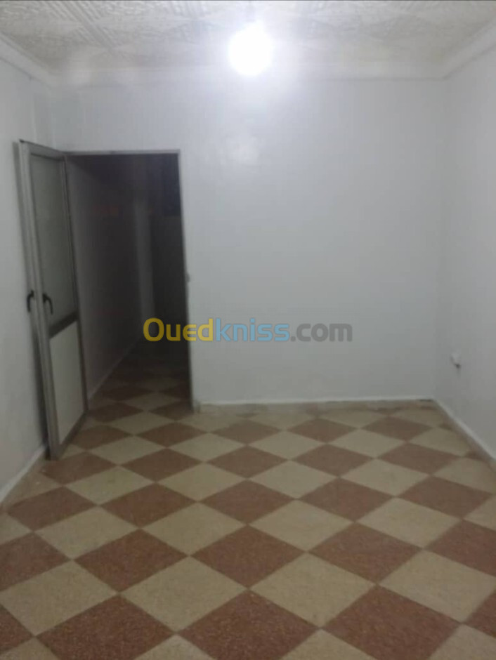 Vente Studio Alger Bachdjerrah