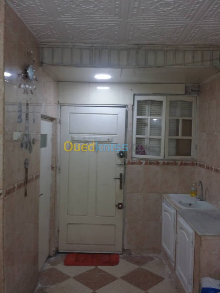 Vente Studio Alger Bachdjerrah