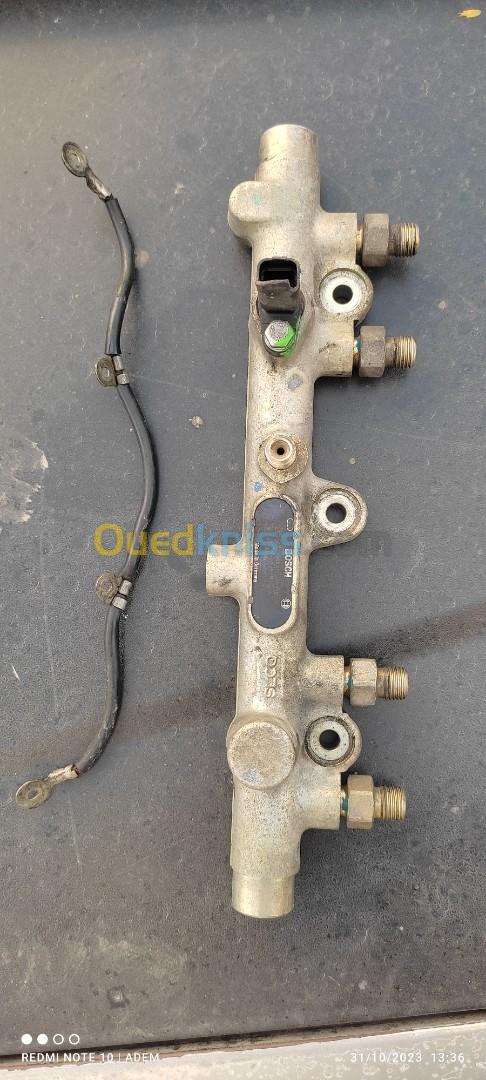 Peugeot 2L Rompre, rompe,, cache culbuteur + soupape 