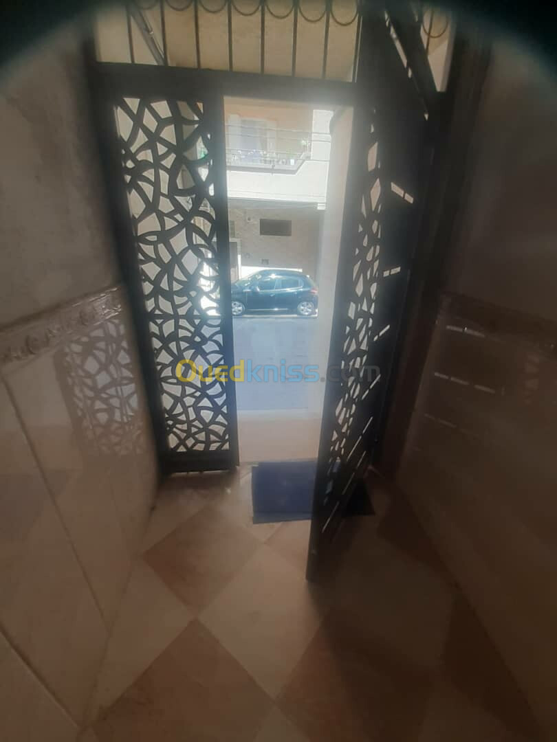 Vente Appartement F3 Alger Bouzareah