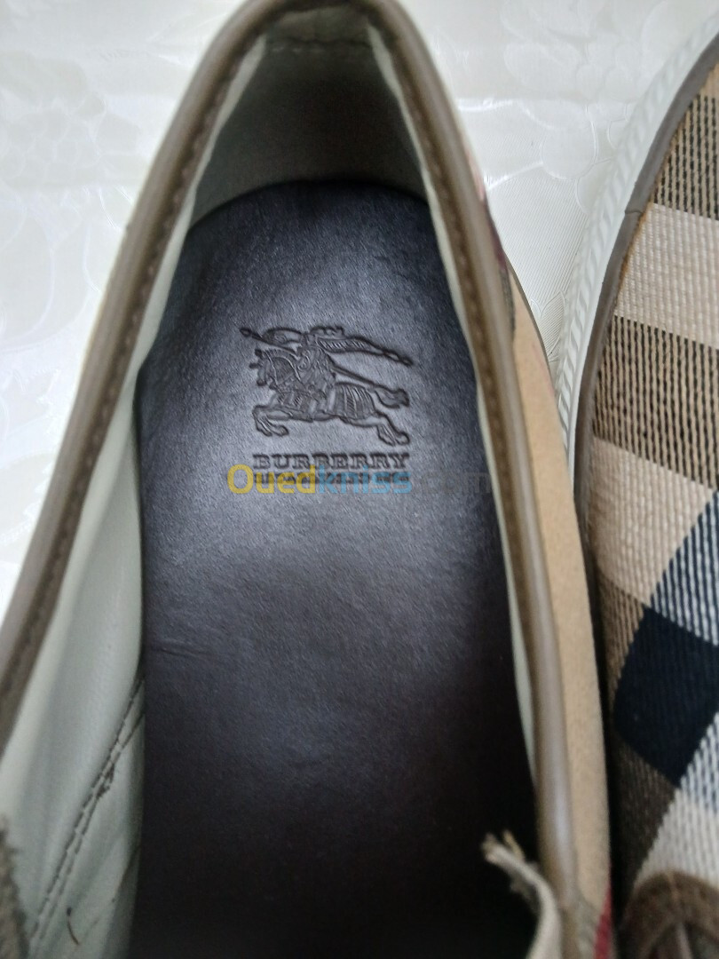 Burberry authentique p44 