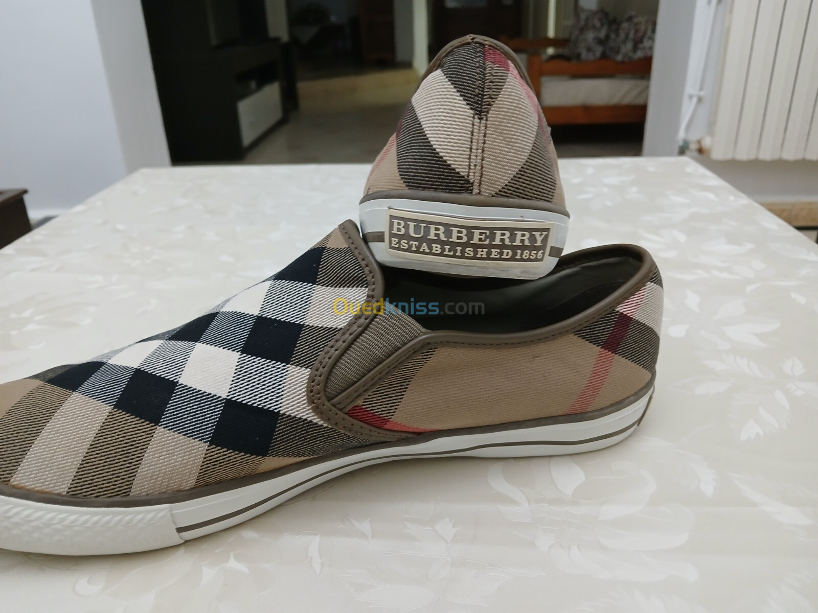 Burberry authentique p44 