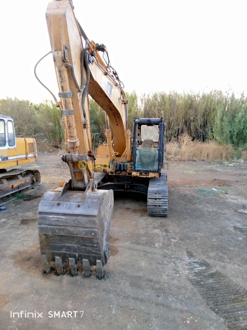 SAKAI Caterpillar CAT SAKAI Caterpillar COMPACTEUR Poclain 