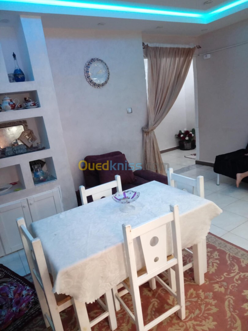 Location Appartement F03 Alger Ain benian