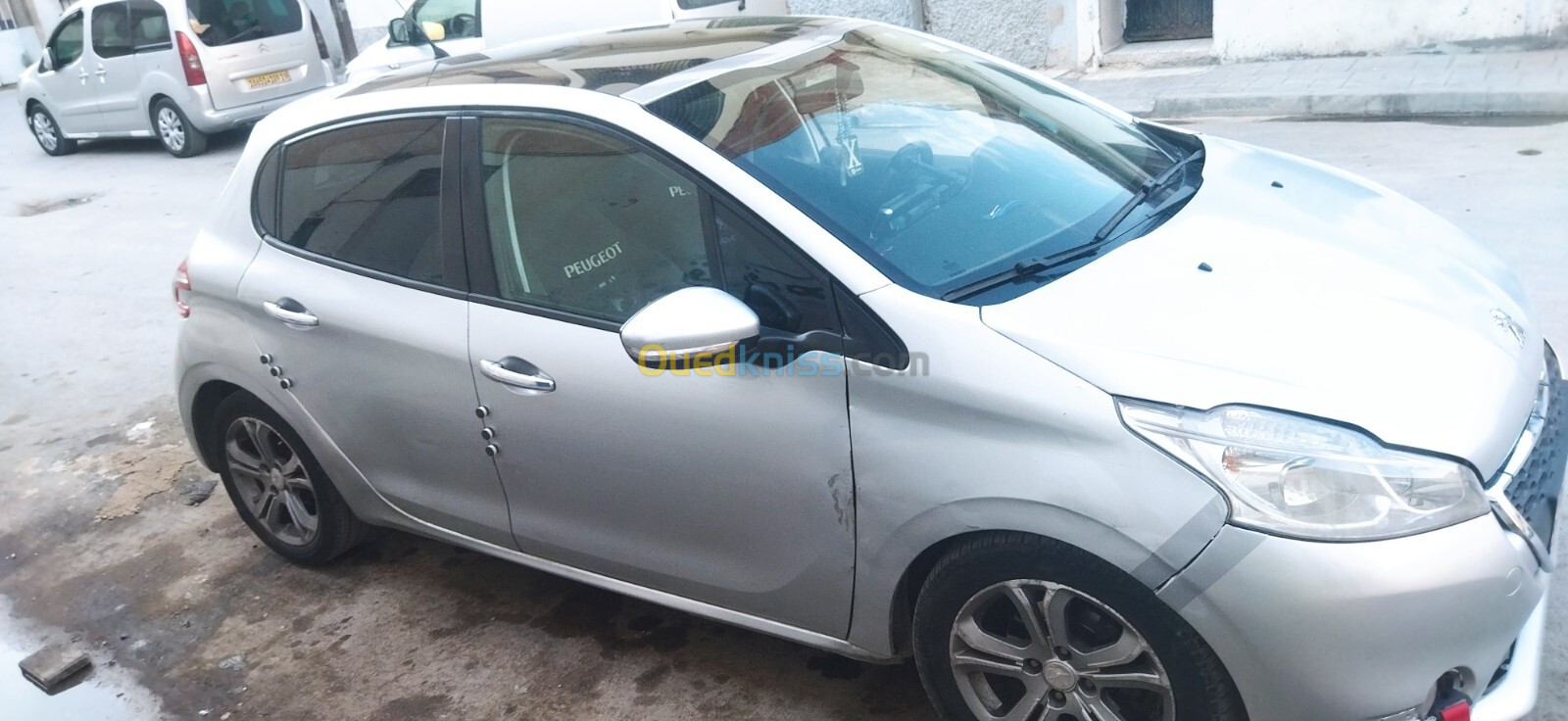 Peugeot 208 2013 208