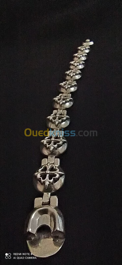 Ancien bracelet en argent fait à la main poids 62 grammes avec 3 poinçon 