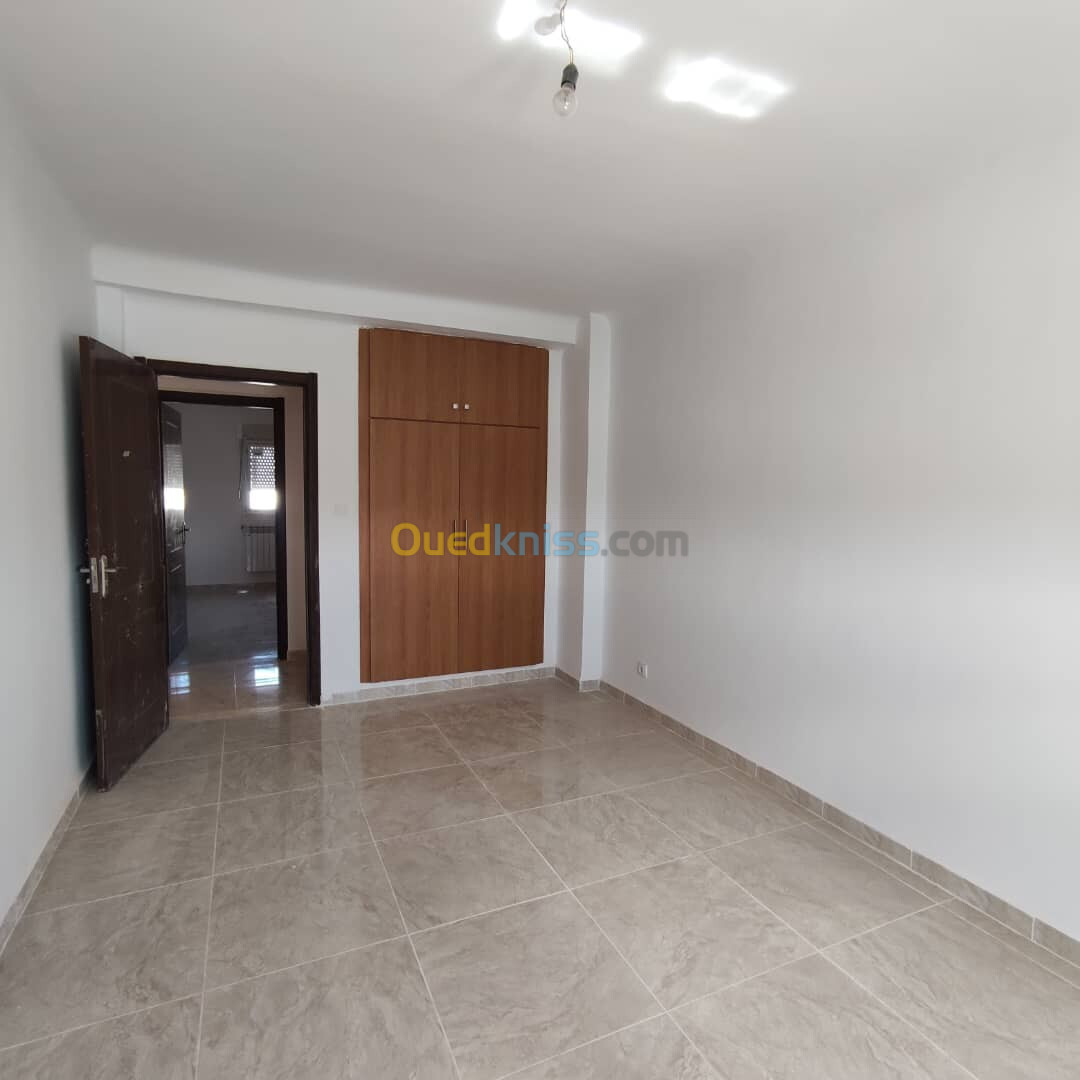 Location Appartement F4 Alger Ouled fayet