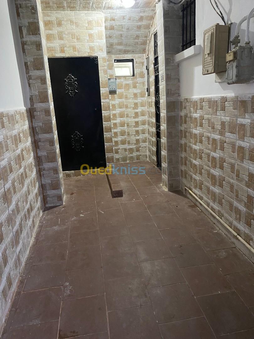 Location Appartement F4 Alger Cheraga