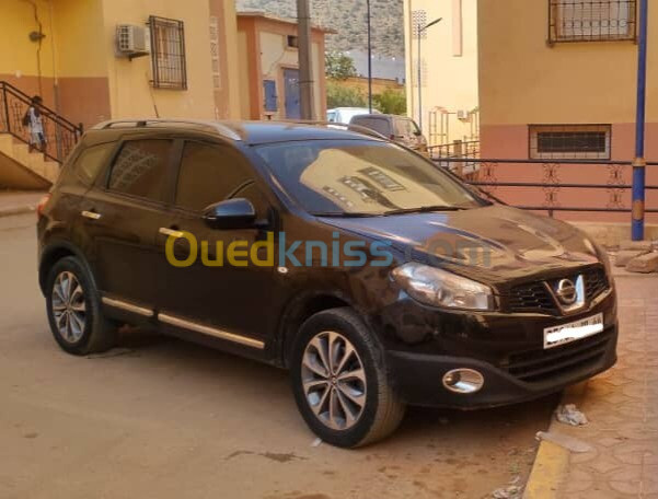 Nissan Qashqai 2011 +2 Visia