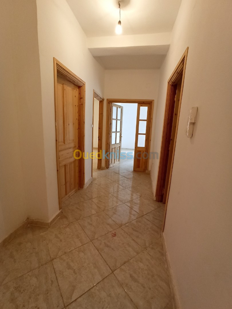 Location Appartement F3 Oran Bir el djir