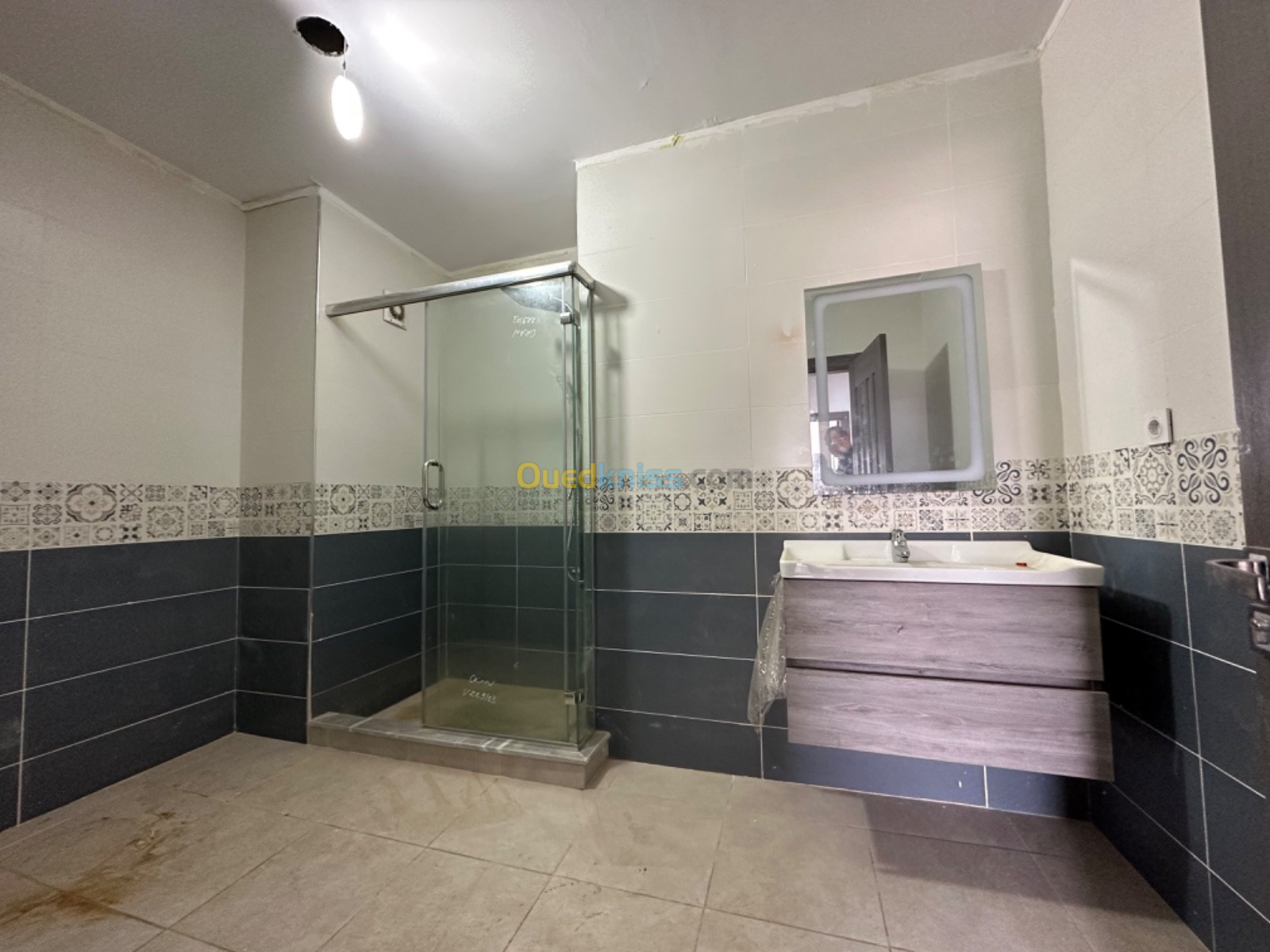 Vente Appartement F3 Oran Bir el djir