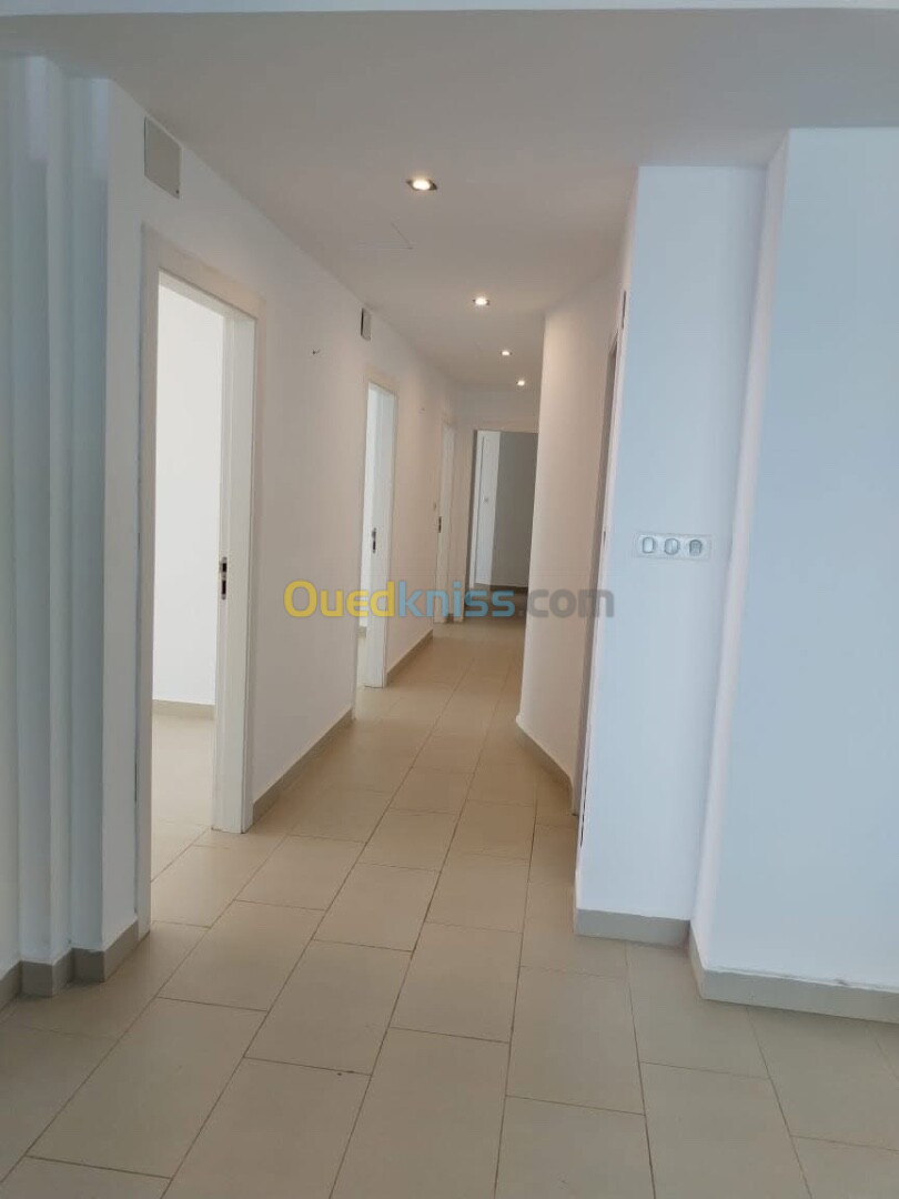 Location Appartement F5 Oran Oran