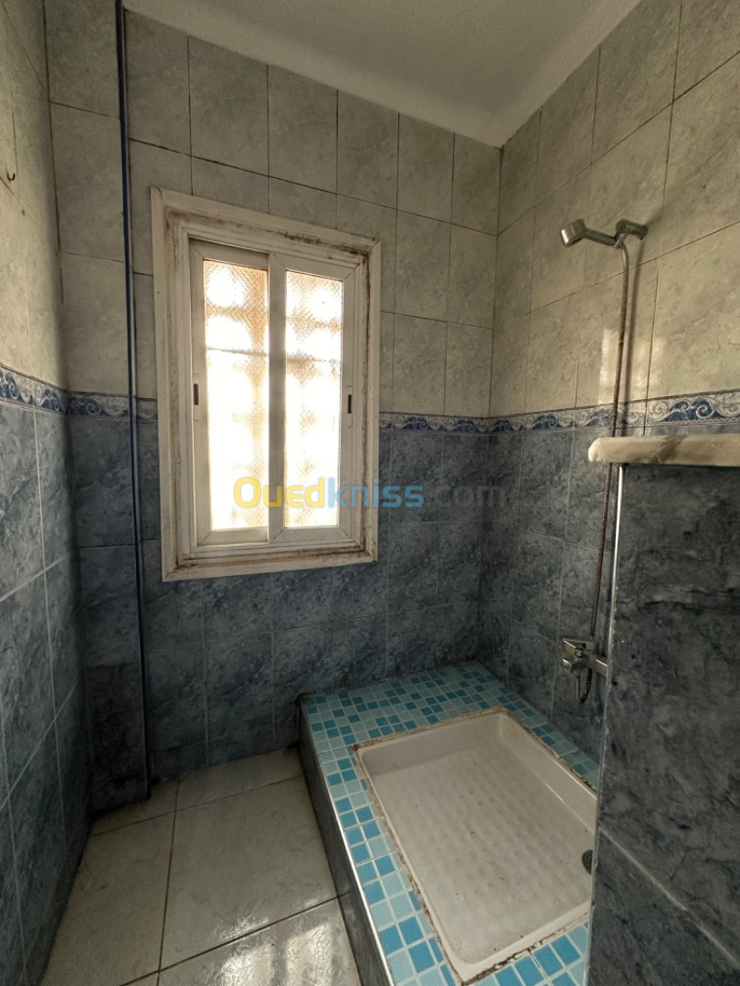 Location Appartement F4 Oran Oran