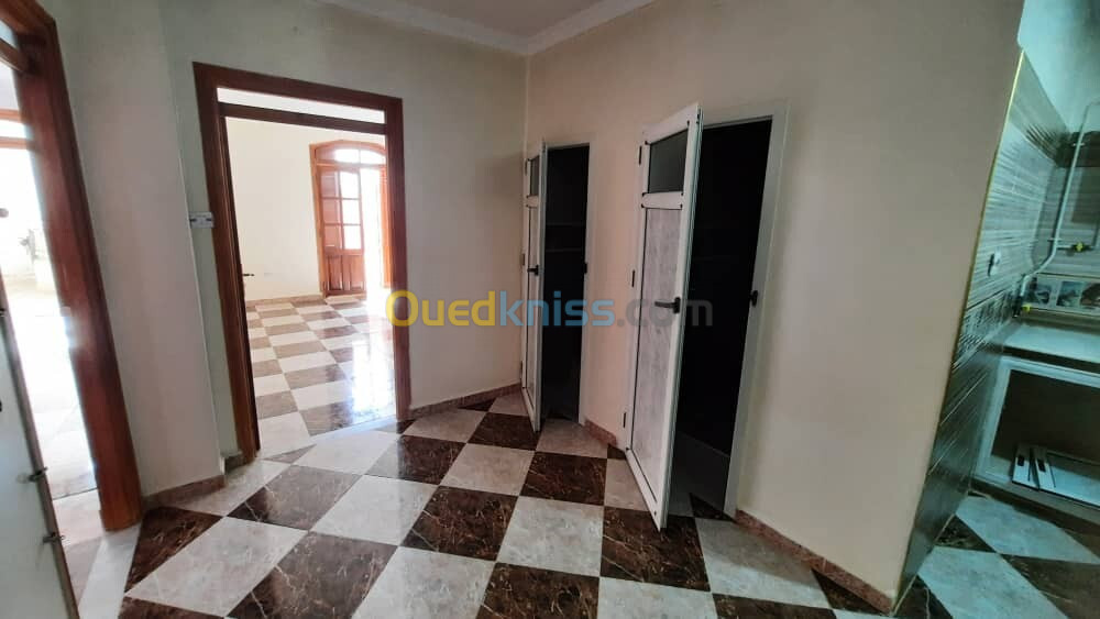 Location Appartement F2 Alger Ain naadja