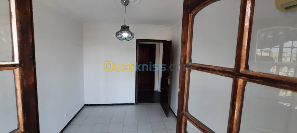 Vente Appartement F4 Alger Ain naadja