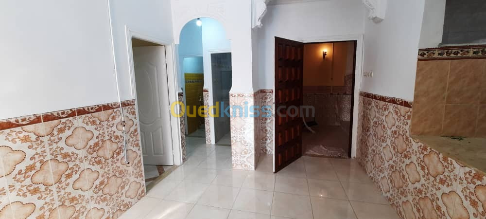 Location Niveau De Villa F4 Alger Ain naadja