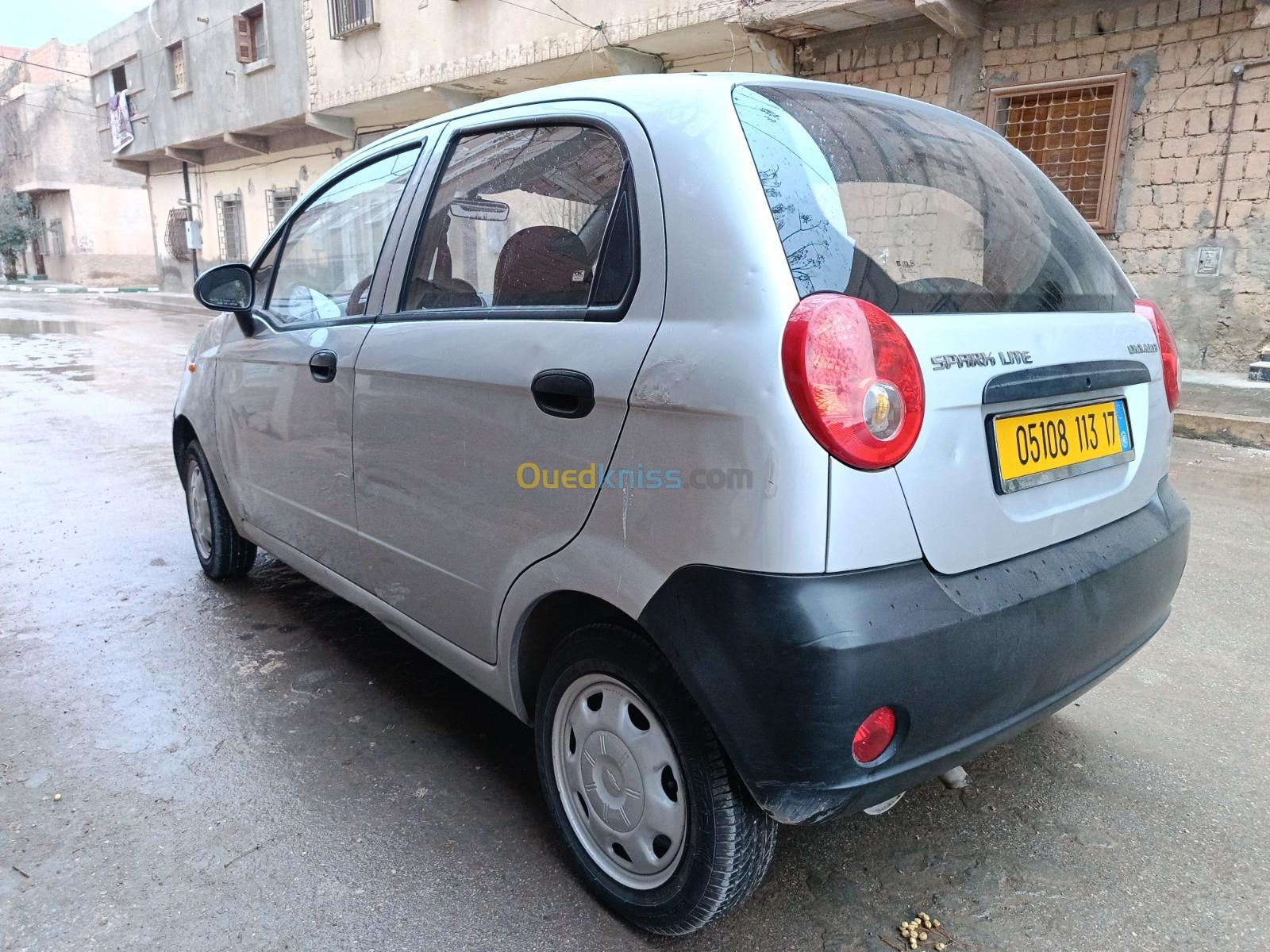 Chevrolet Spark 2013 Lite Base