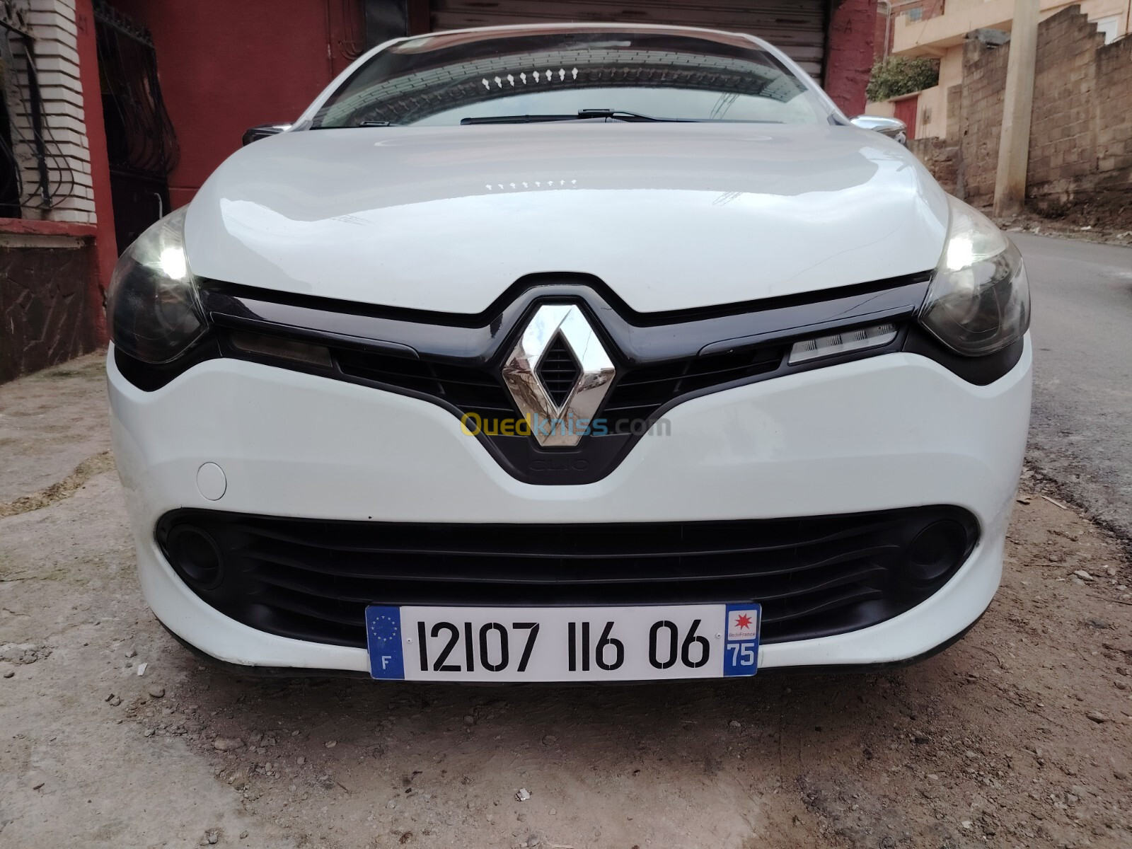 Renault Clio 4 2016 Limited 2