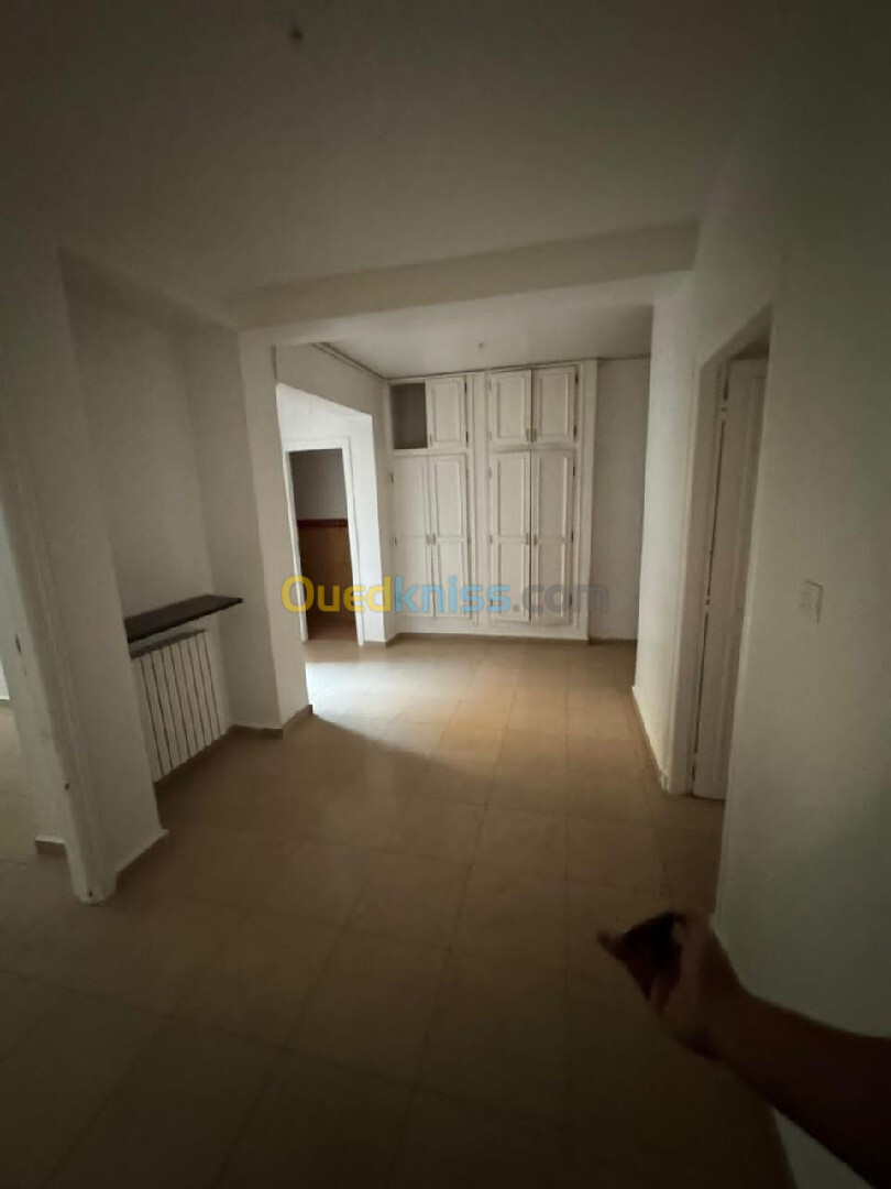 Vente Appartement F4 Alger Dely brahim