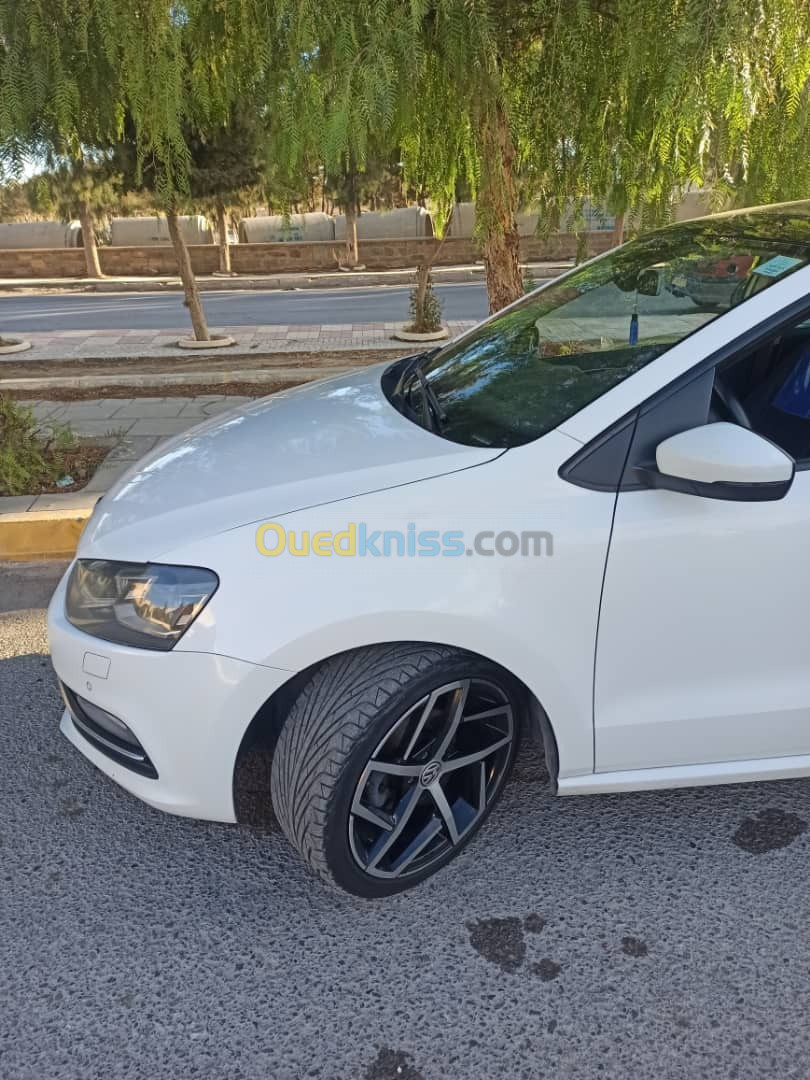 Volkswagen Polo 2016 cara