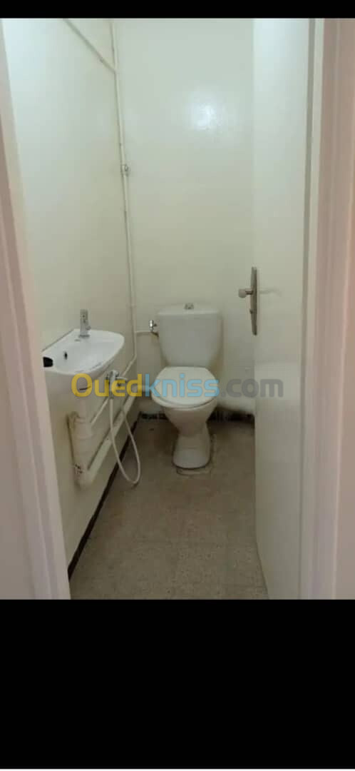 Location Appartement F4 Alger Hydra