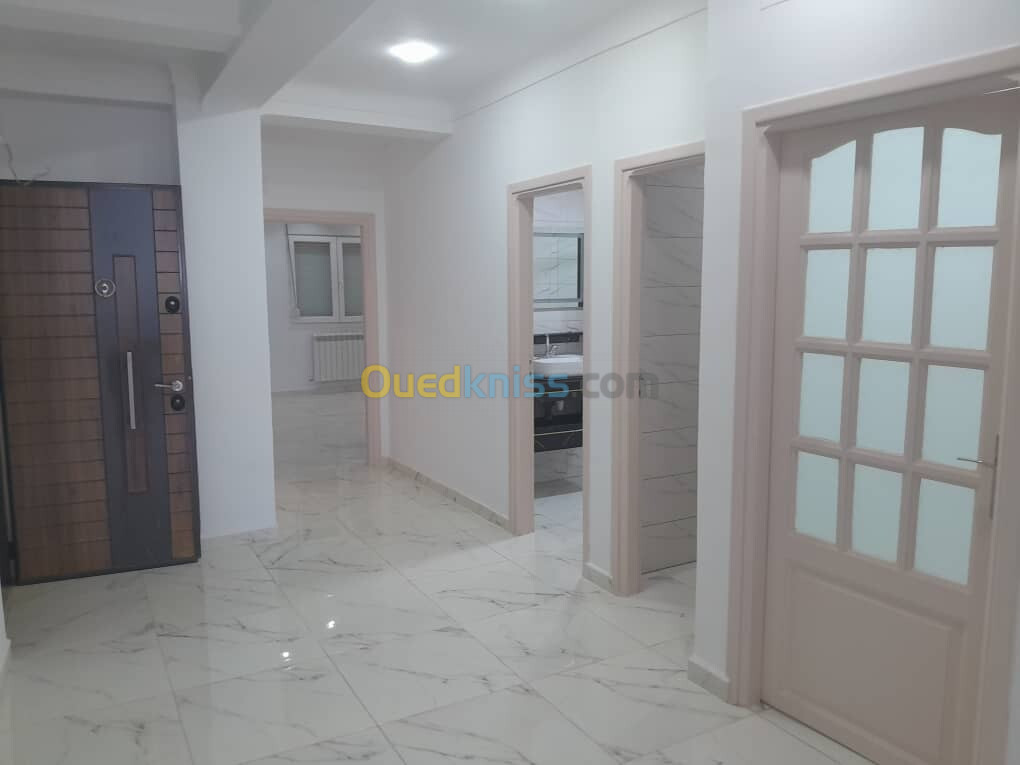 Vente Appartement F3 Alger Bouzareah