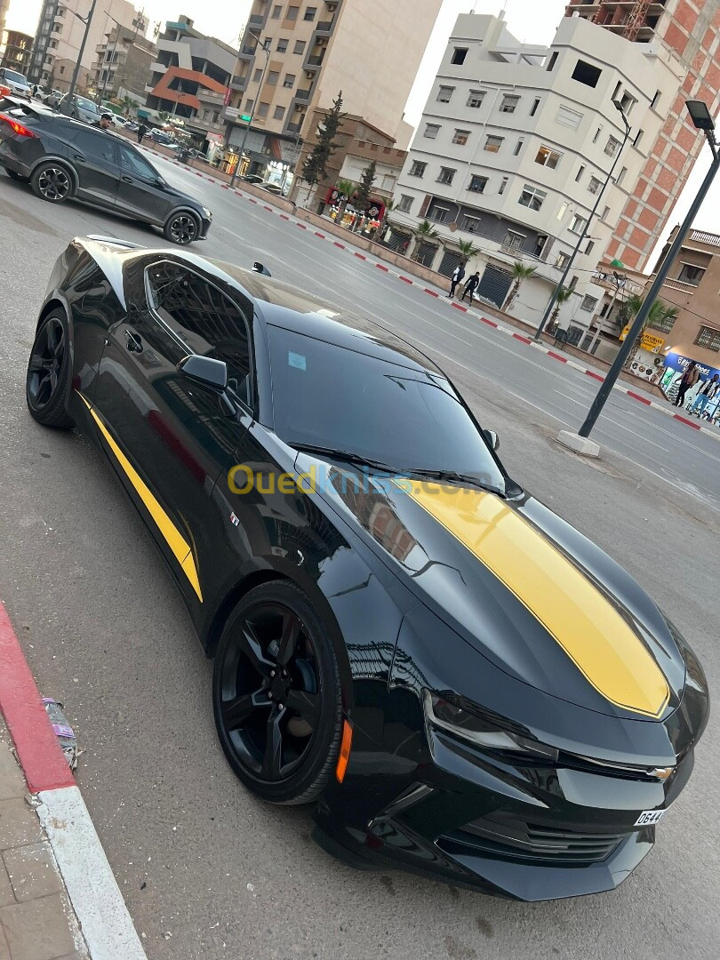 Chevrolet Camaro 2018 RS