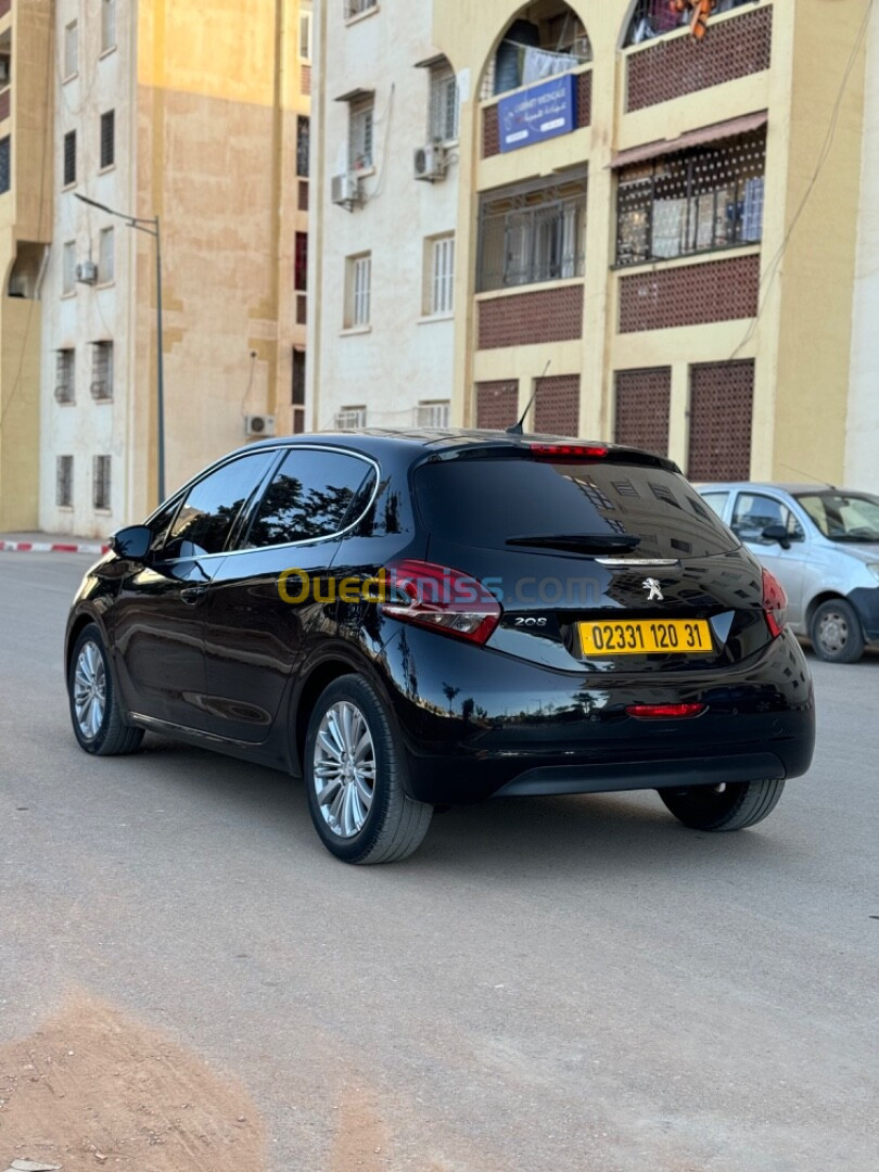 Peugeot 208 2020 Allure Facelift