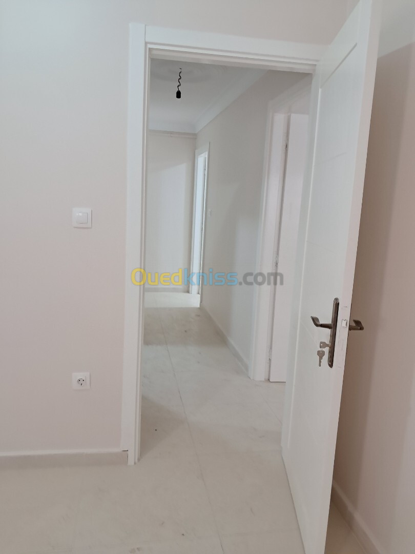 Vente Appartement F3 Alger Bordj el kiffan