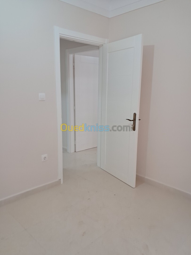 Vente Appartement F3 Alger Bordj el kiffan