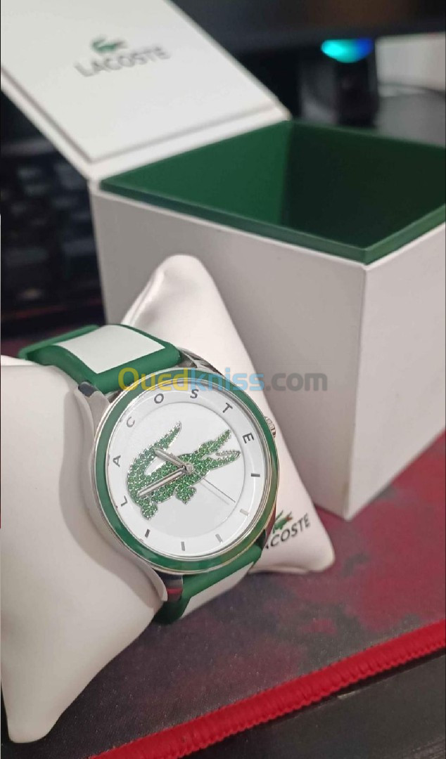 Montre femme Lacoste originale 