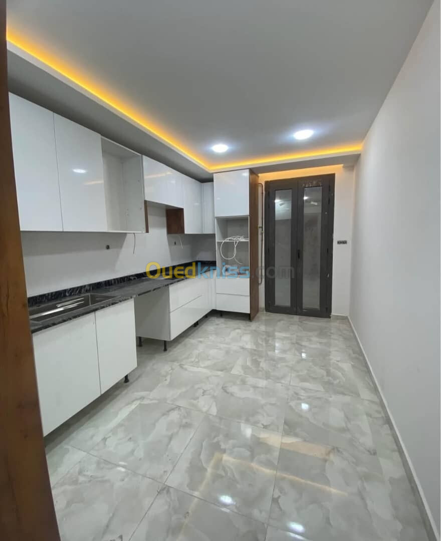 Vente Appartement F3 Alger Bordj el kiffan