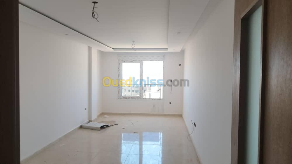 Vente Appartement F4 Jijel Jijel