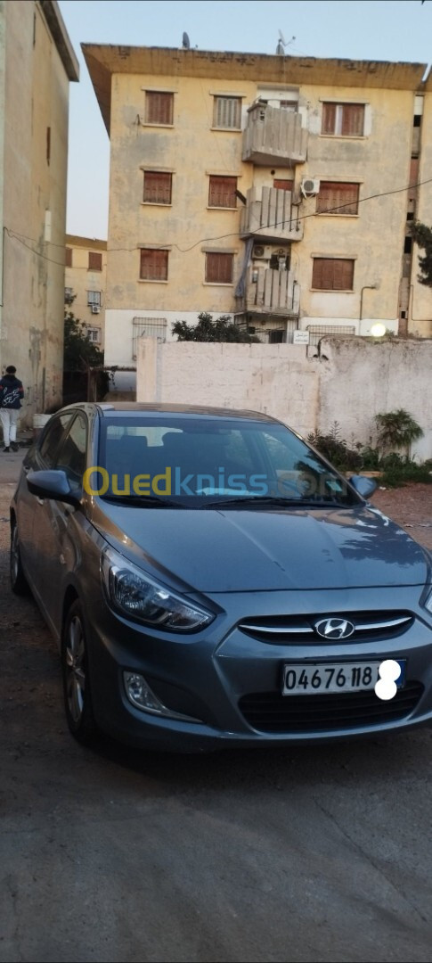 Hyundai Accent RB  4 portes 2018 Accent RB  4 portes