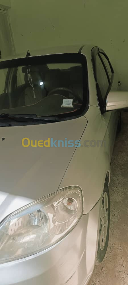 Chevrolet Aveo 4 portes 2012 Aveo 4 portes