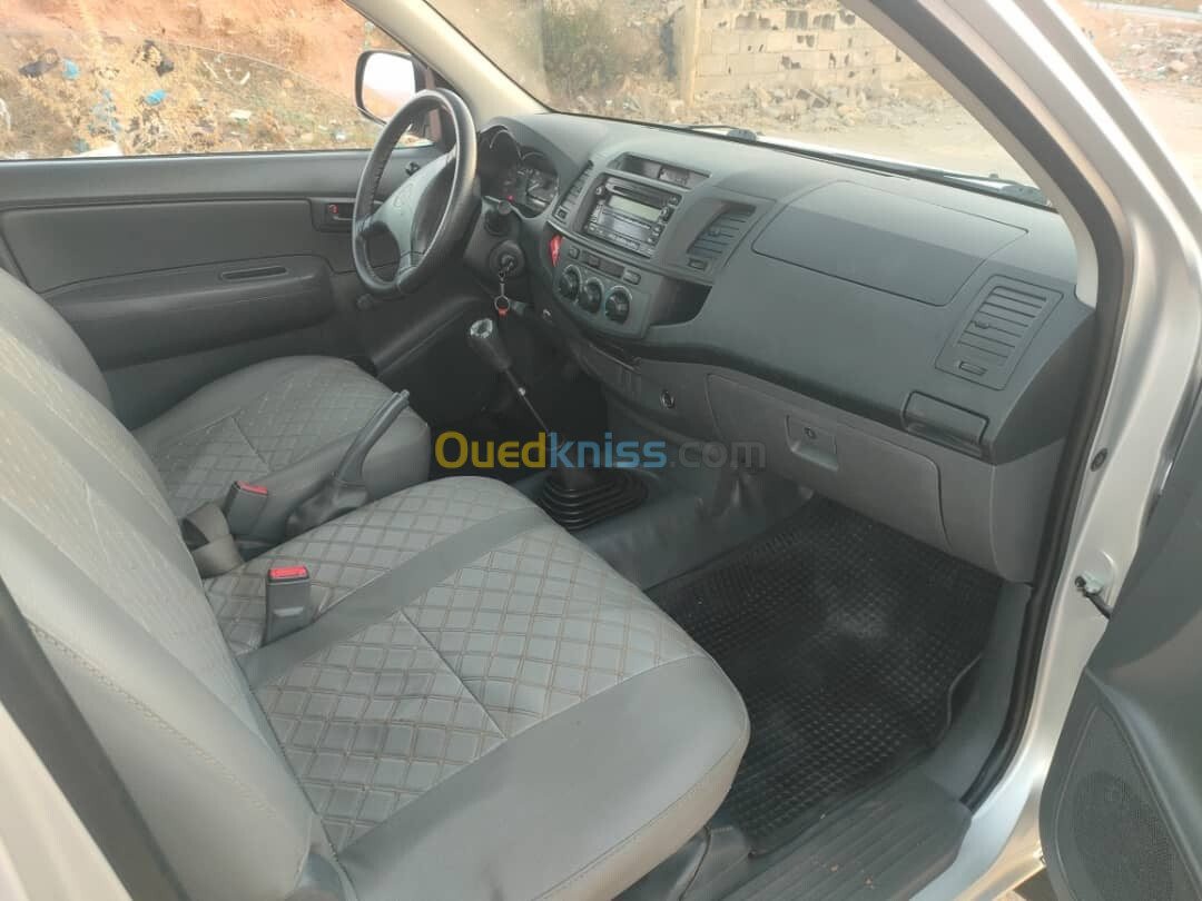 Toyota Hilux 2014 LEGEND DC 4x2