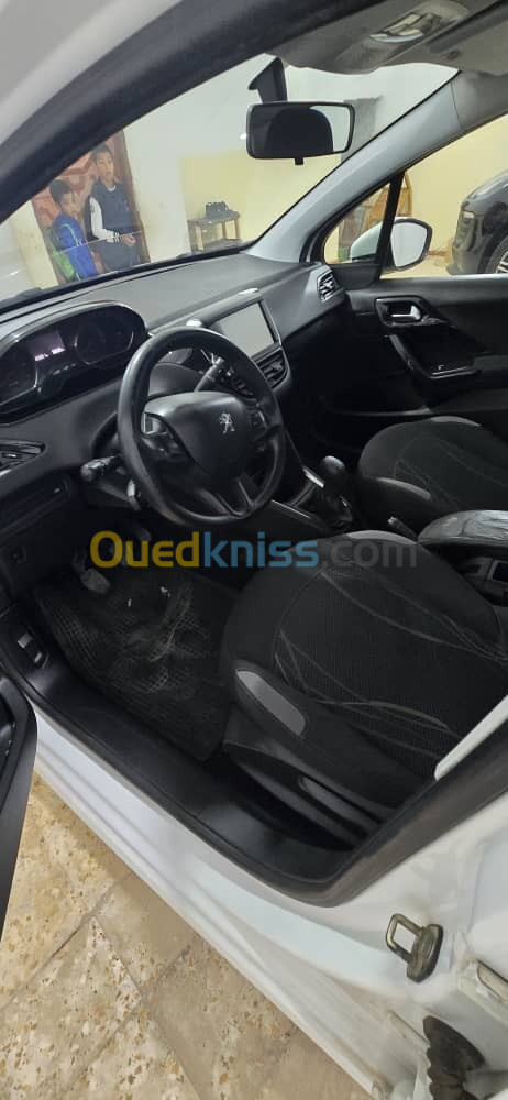 Peugeot 208 2013 Active