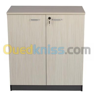 Armoire Basse 2 Portes Pleines , Compacte et Fonctionnelle