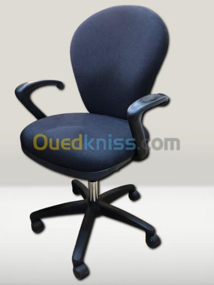 Chaises de bureau ergonomiques - de qualité - gris ou noir.