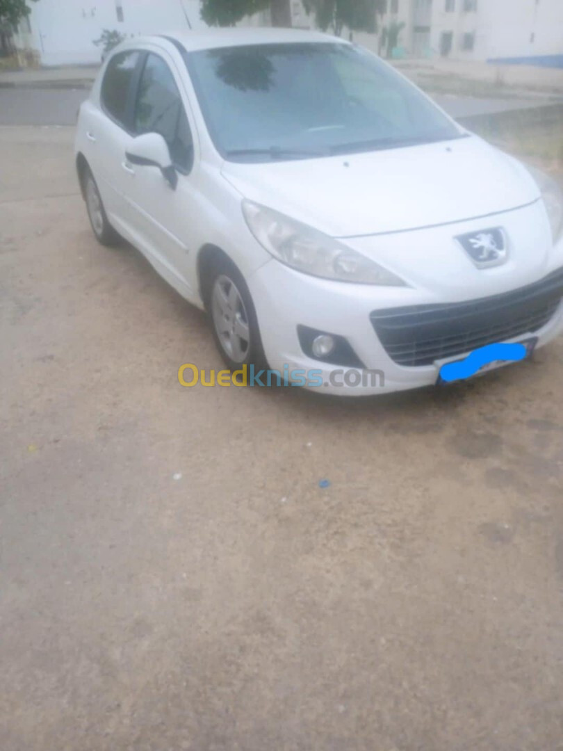 Peugeot 207 2013 207