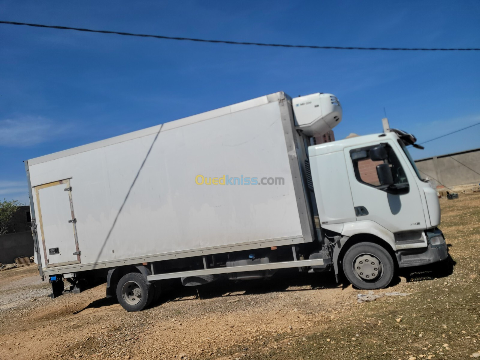 Renault Renault midlum 280 dxi 2011