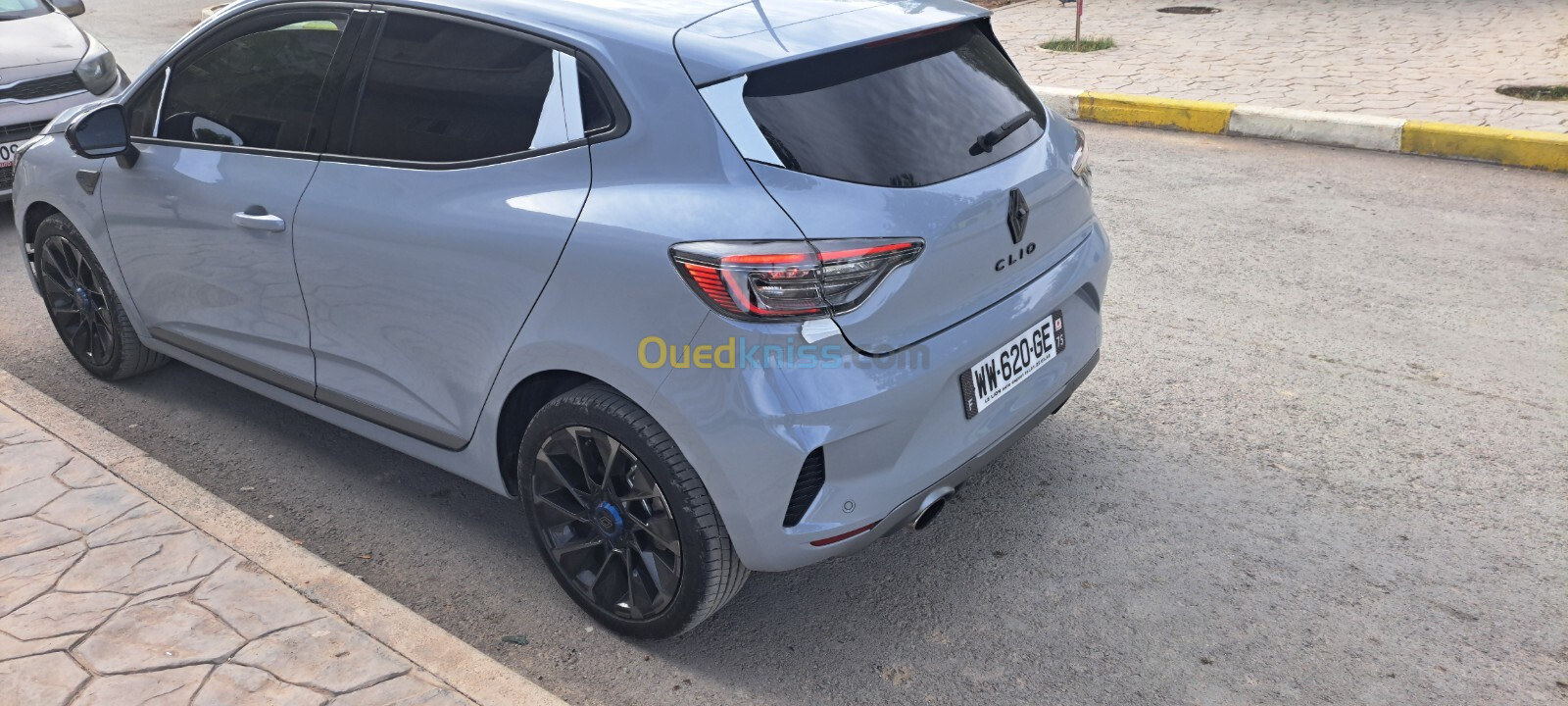 Renault Clio 2024 Alben