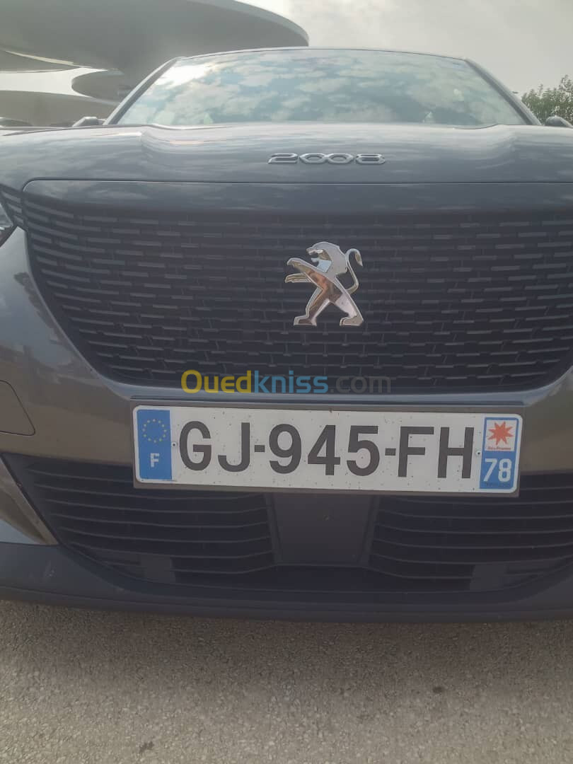 Peugeot 2008 2022 