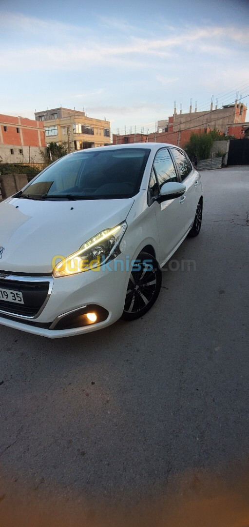 Peugeot 208 2019 Active Facelift