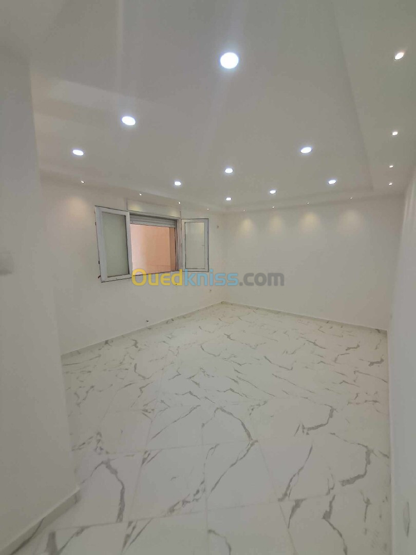 Vente Appartement F3 Alger Bordj el kiffan