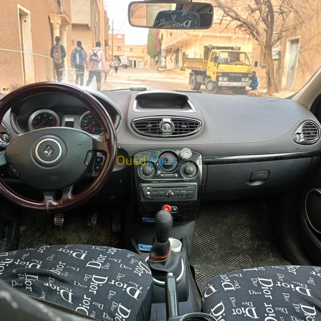 Renault Clio 3 2012 