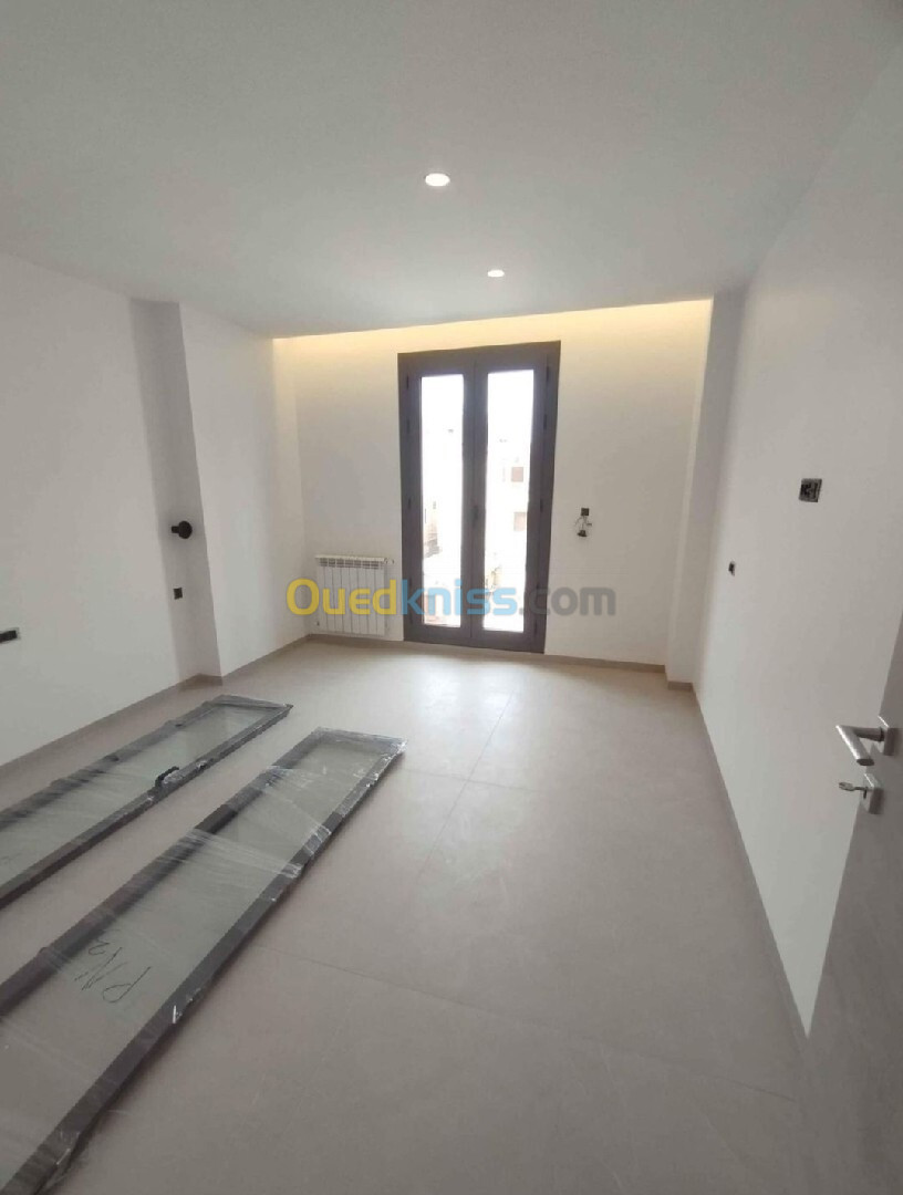 Vente Appartement F4 Alger Ain taya