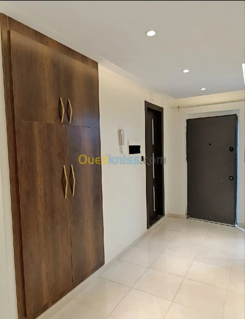 Vente Appartement F4 Alger Bordj el kiffan