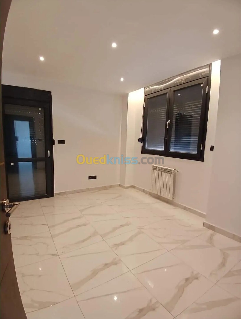 Vente Appartement F5 Alger Bordj el kiffan